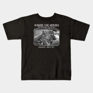 Honor The Heroes - D-Day WW2 Kids T-Shirt